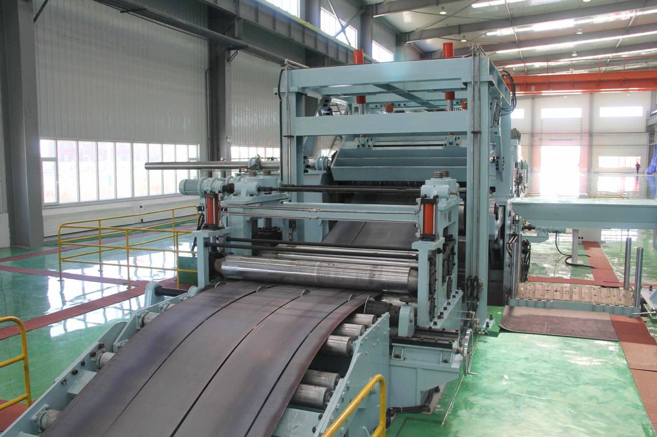 Dissection and cutting machines